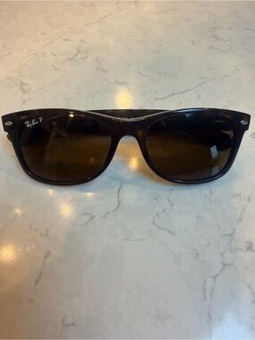 Ray-Ban Wayfarer Sunglasses in Dark Tortoise with Brown Lenses